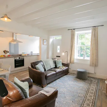 2 Bed In Aysgarth 75441 *