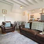 2 Bed In Leyburn Oc-75441 West Burton