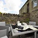 2 Bed In Leyburn Oc-75441 Vakantiehuis